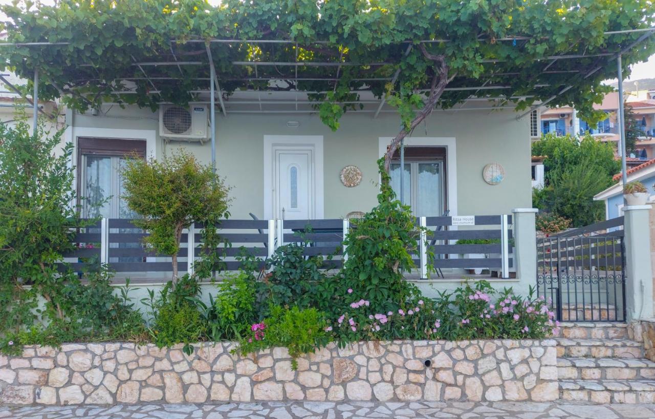 Ritsa House Villa Agia Efimia Bagian luar foto